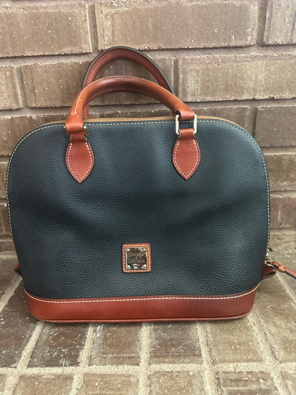 Dooney & Bourke Pebble Leather Zip Zip Satchel Classic Preppy Coastal Black Tan